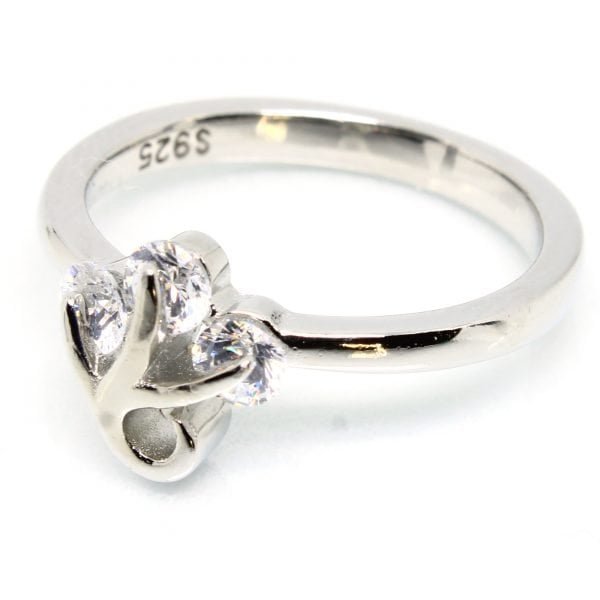 925 Sterling Silver Ring 3.040 g