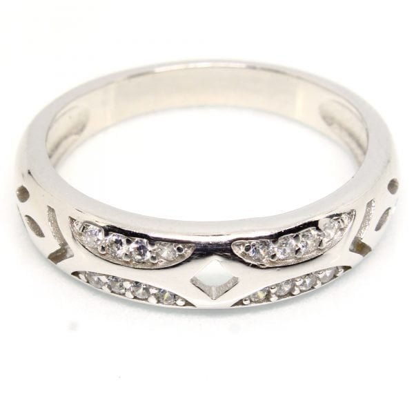 925 Sterling Silver Ring 3.220 g