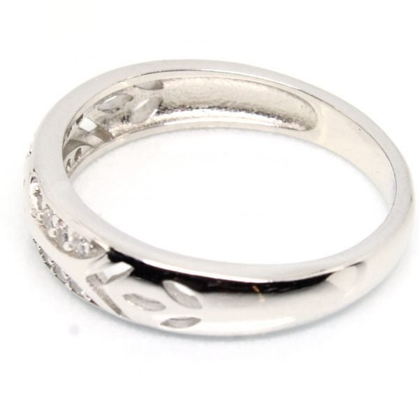 925 Sterling Silver Ring 3.220 g