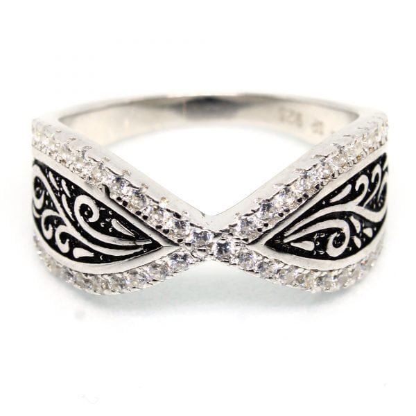 925 Sterling Silver Ring 3.610 g