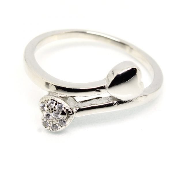 925 Sterling Silver Ring 1.890 g