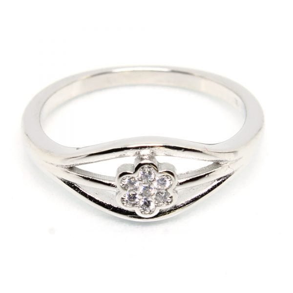 925 Sterling Silver Ring 1.820 g