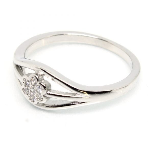 925 Sterling Silver Ring 1.820 g