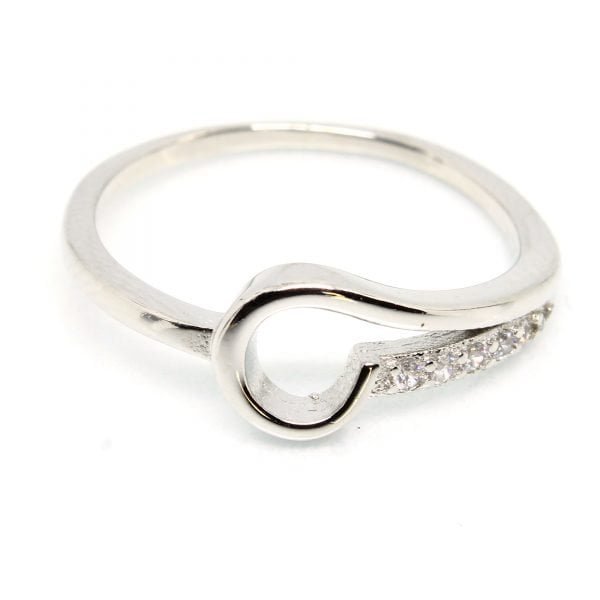 925 Sterling Silver Ring 1.380 g