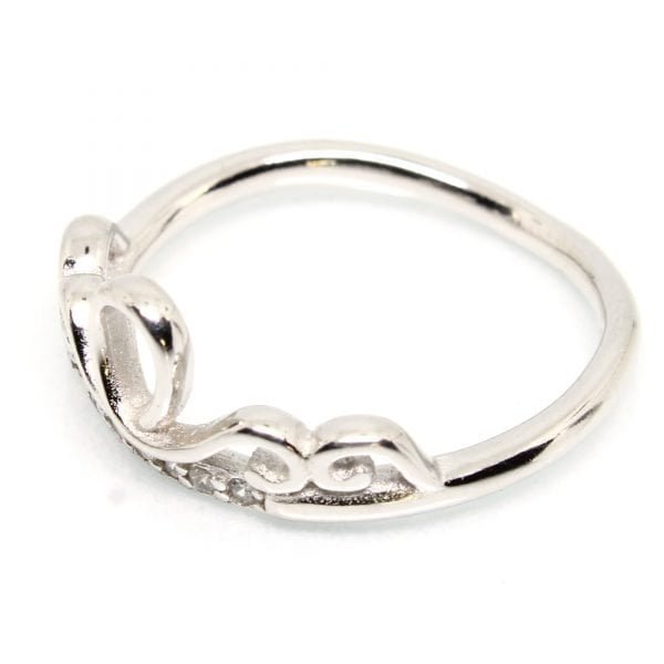 925 Sterling Silver Ring 1.800 g